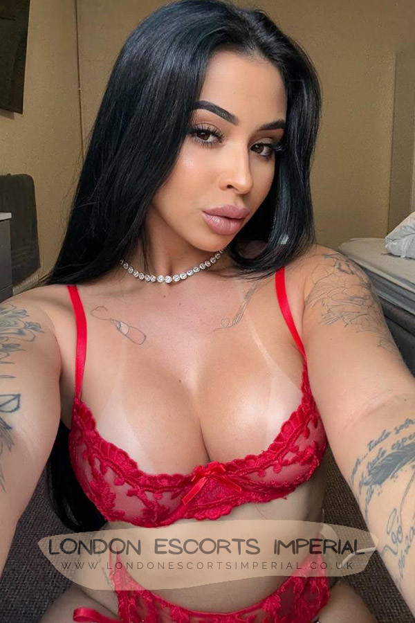 London Escort Girl Handjob Silicone 34D