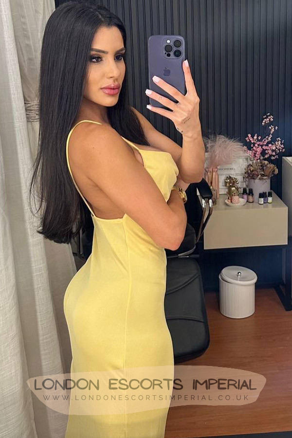 London Escort Girl Exclusive Swallow 34D