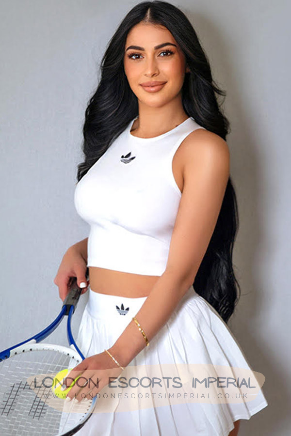 London Escort Girl Open Minded 34C