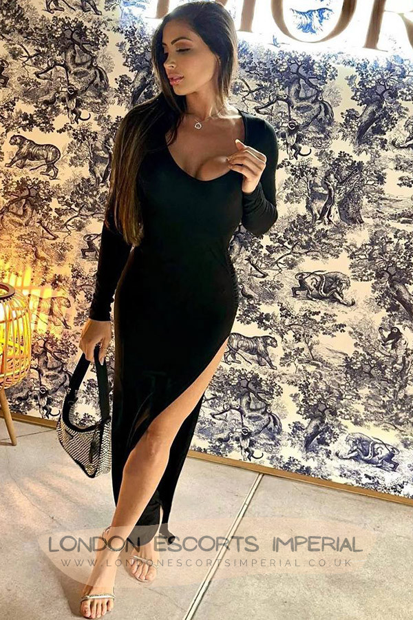 London Escort Girl Fit Fitness Brazilian Athletic Brazilian Muscle 34C