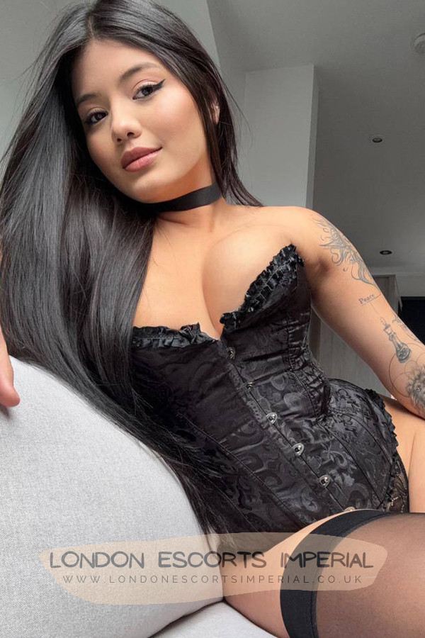 London Escort Girl Tattoo 34B