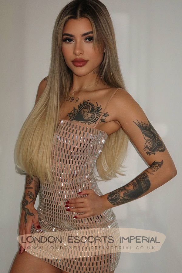 London Escort Girl Dt 32C