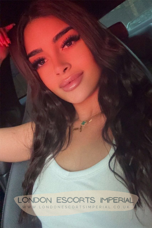 London Escort Girl Paypal 32B