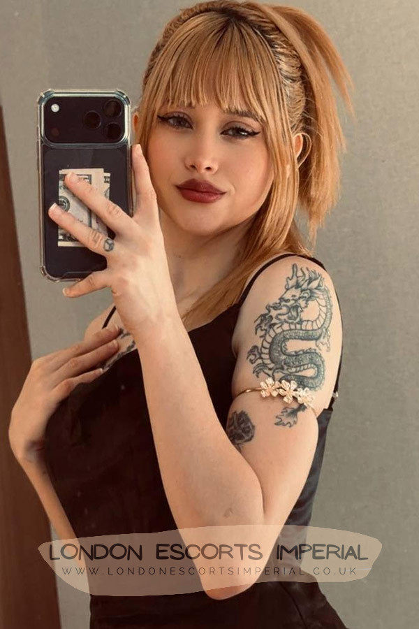 London Escort Girl Edgy 32C