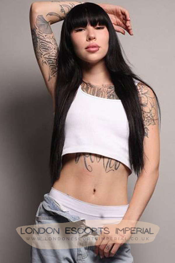 London Escort Girl Goth 32A